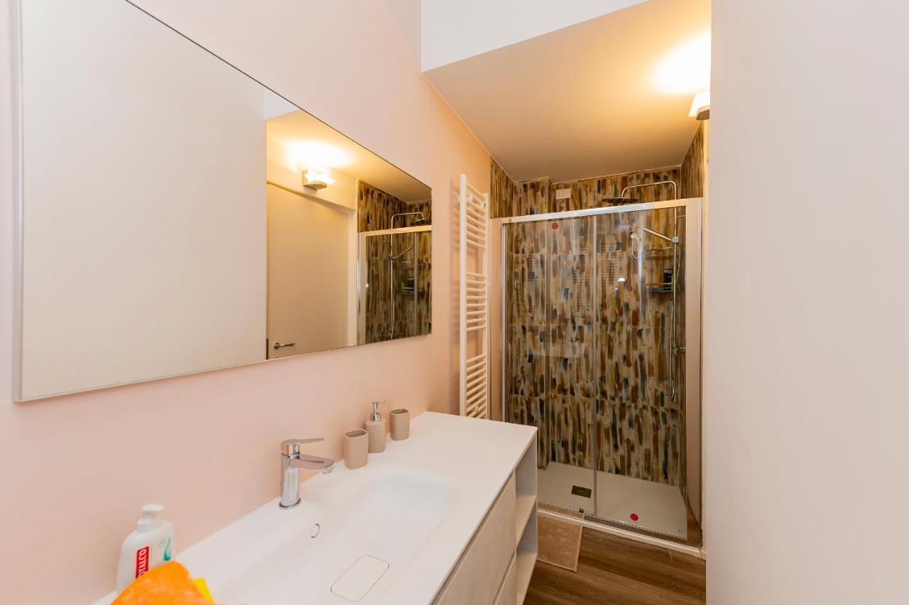 Piazza Salotto & Stazione Comfy Apartment Pescara Ngoại thất bức ảnh
